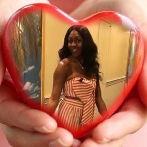 Meet your Posher, Dechanta